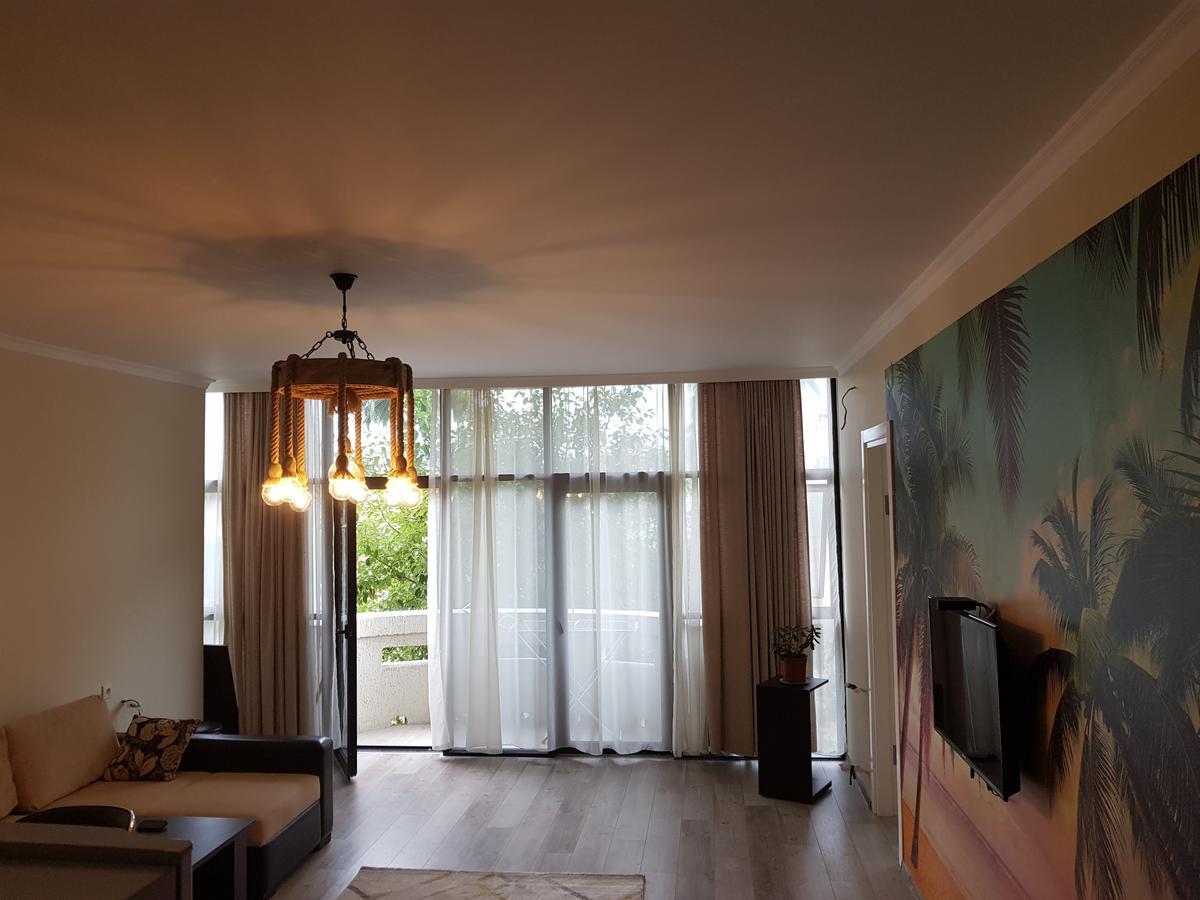 Apartments Cira 01 Batumi Zewnętrze zdjęcie