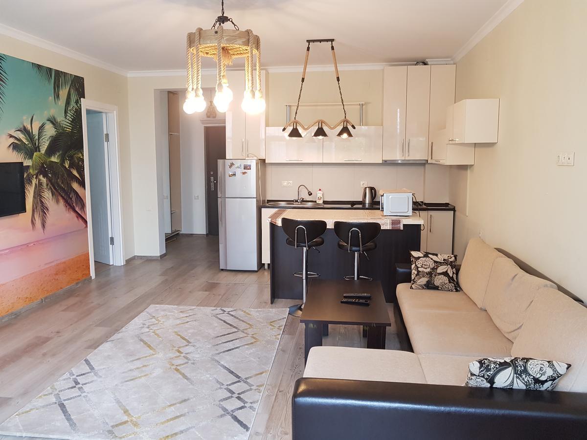 Apartments Cira 01 Batumi Zewnętrze zdjęcie